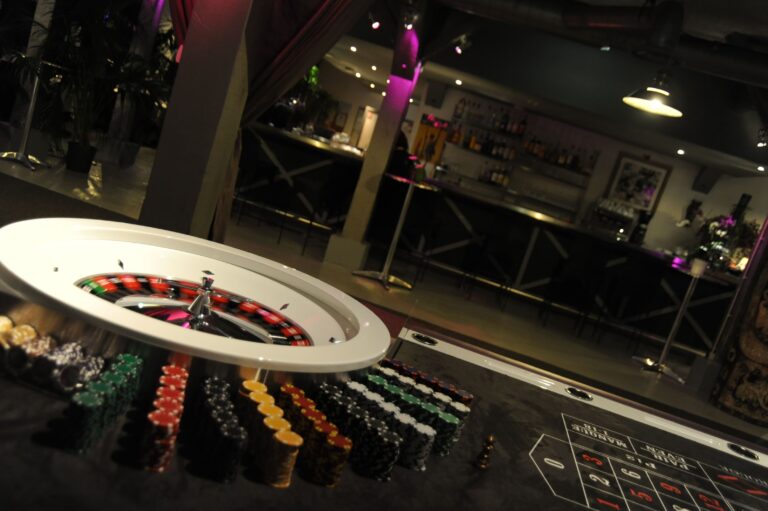 Soirée casino factice partout en france, animation et organisation de soirée